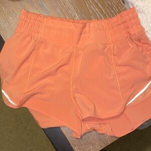 lululemon athletica Vibrant Orange Hotty Hots 2in size 6